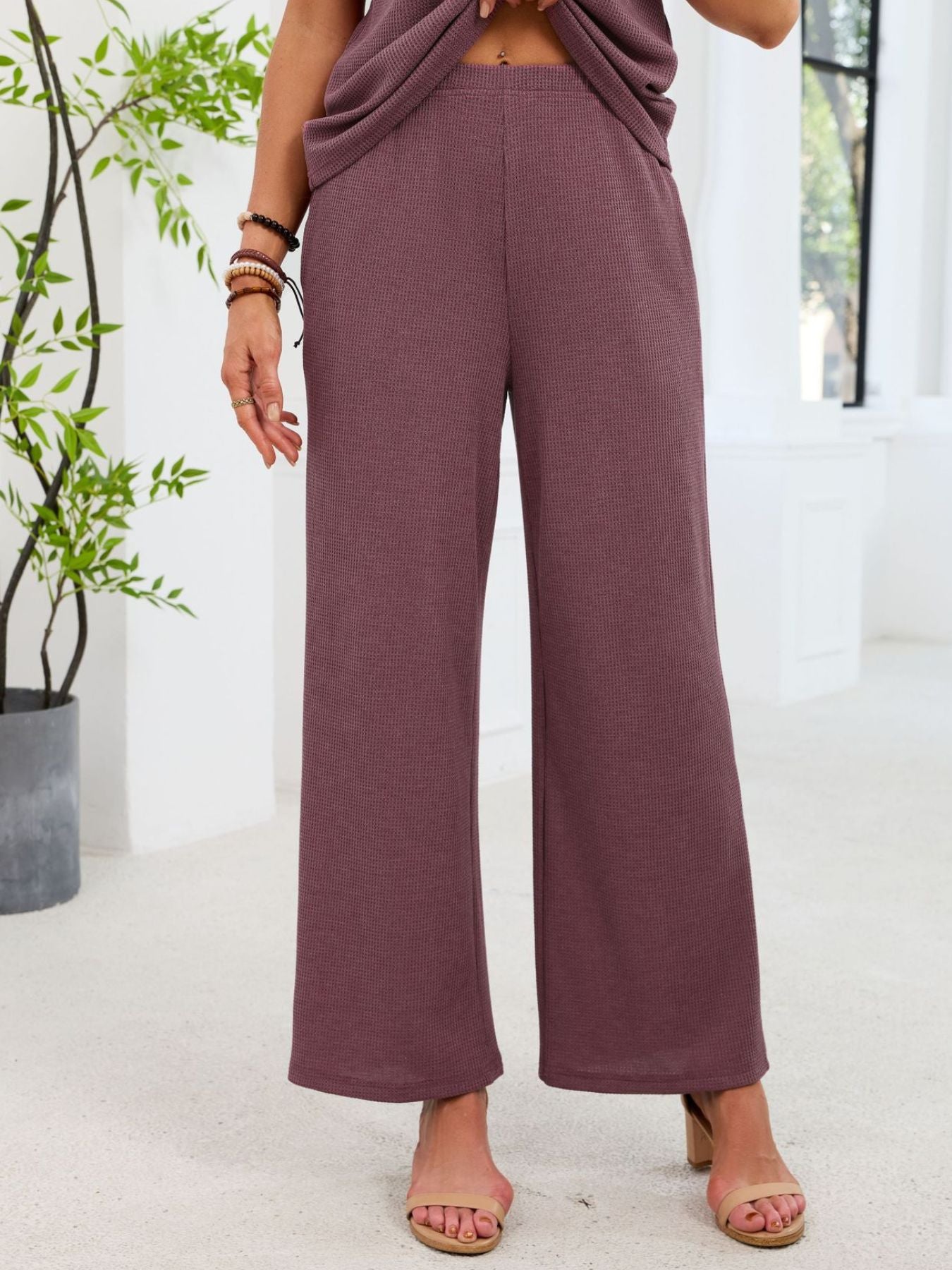 0085070e-6141-4c07-821a-06f295a282b3-Max.jpg Lace Detail Short Sleeve Top and Pants Set - Image 4