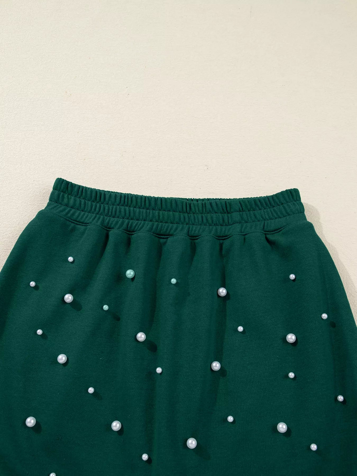 0411d30168b240faa2863b4791f10145-Max-Origin.jpg Pearl Embellished Drop Shoulder Pullover Elastic Waist Mini Skirt Set - Image 4
