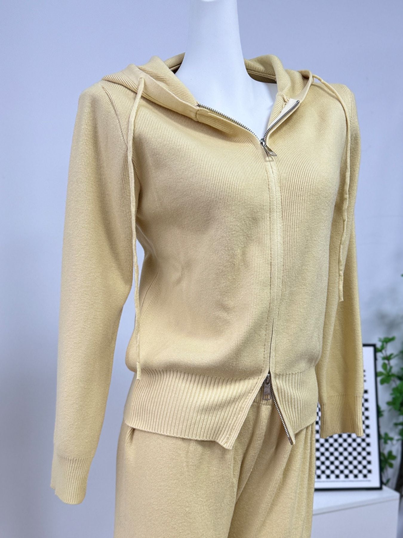 0cef0999-657f-42a0-8626-e529a283c7b2-Max.jpg Zip Up Cardigan and Drawstring Wide Leg Pants Knit Set - Image 27