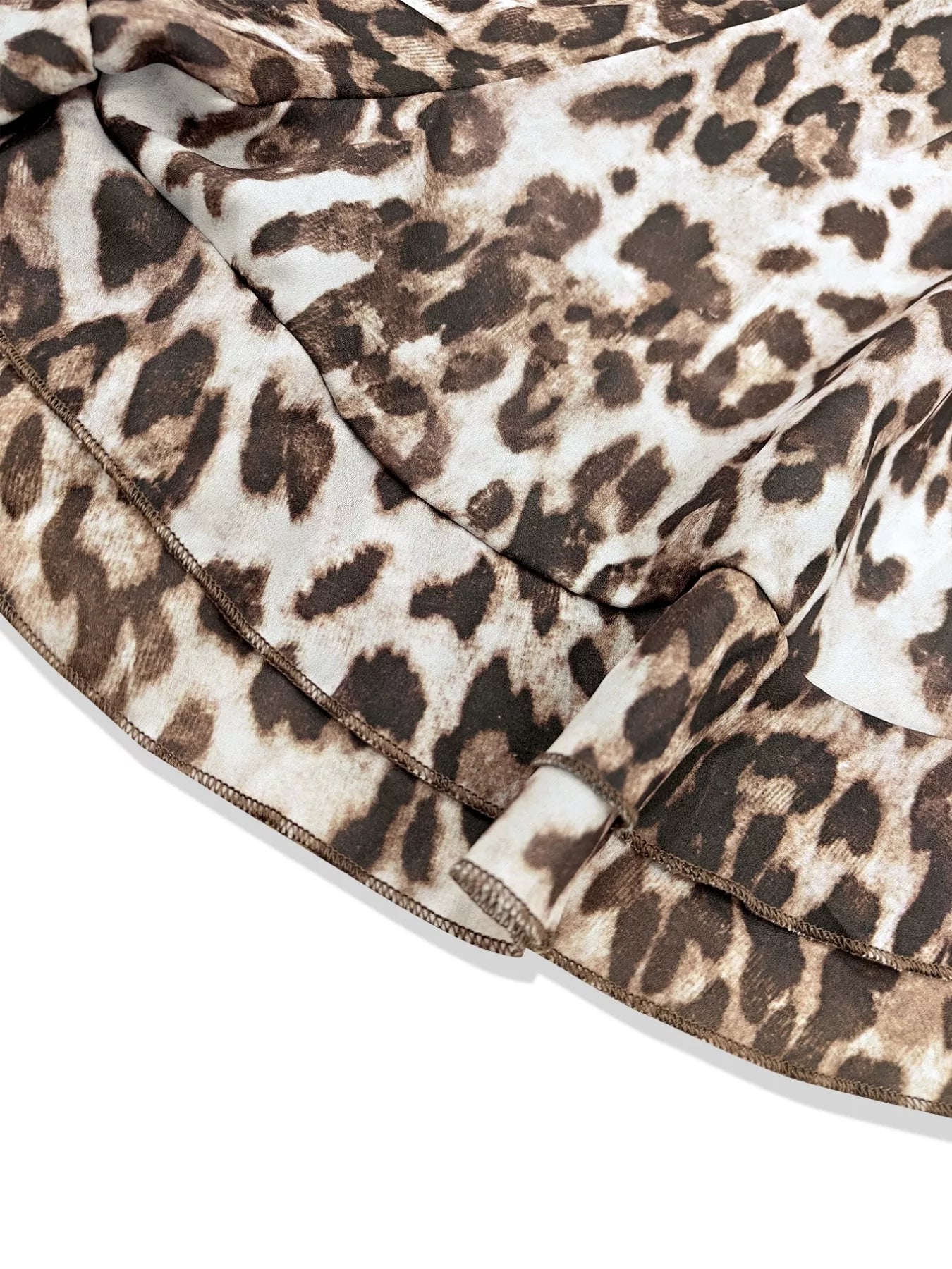0fc5a77f-6dfe-4ecd-8a57-0db992cf1934-Max-Origin.jpg Leopard Sleeveless Top and Skort Set - Image 9