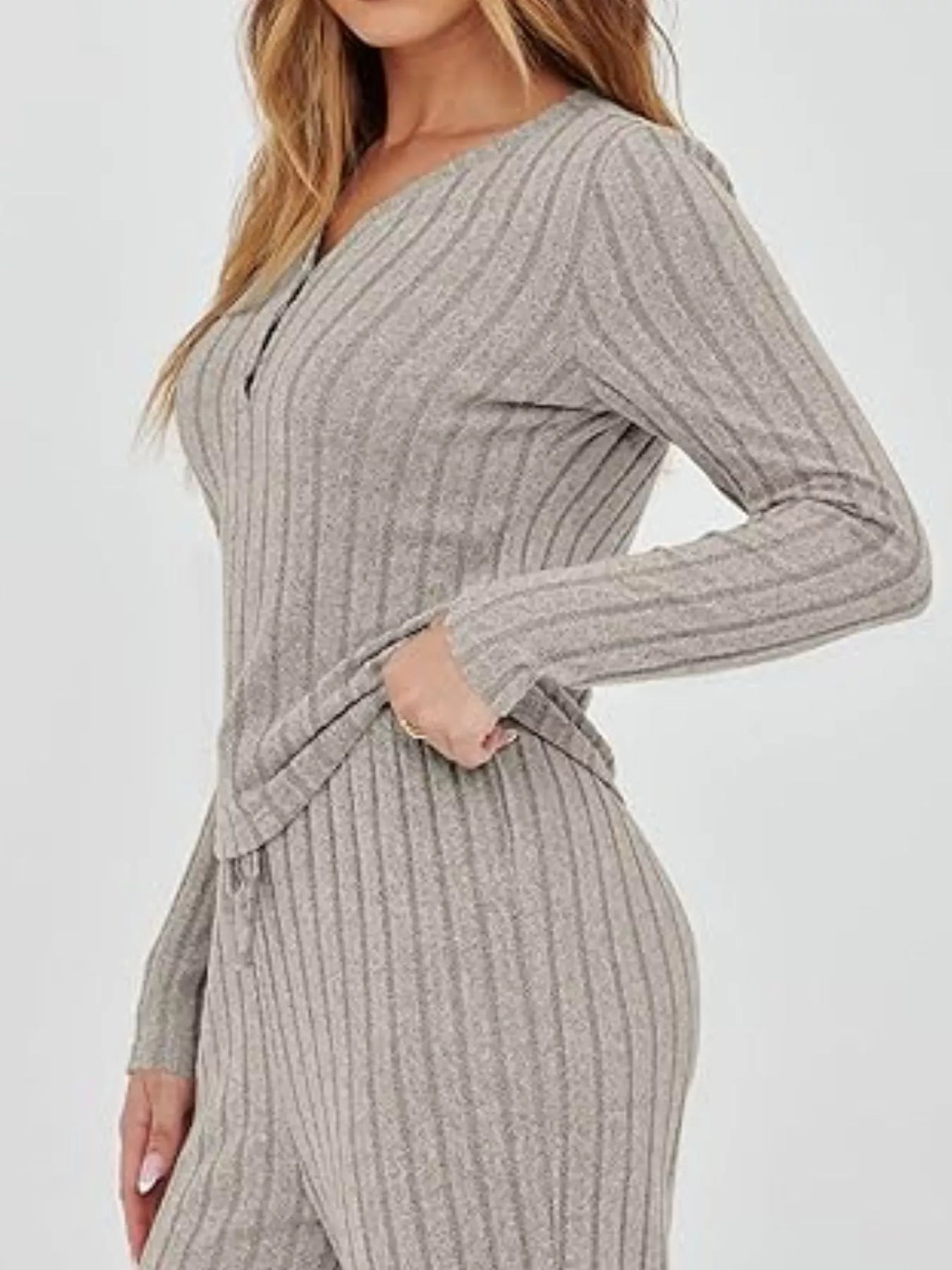 1080d51e-2651-4471-bee2-547d26c9ebf6-Max-Origin.jpg Ribbed Knit Long Sleeve Top and Pants Set - Image 2