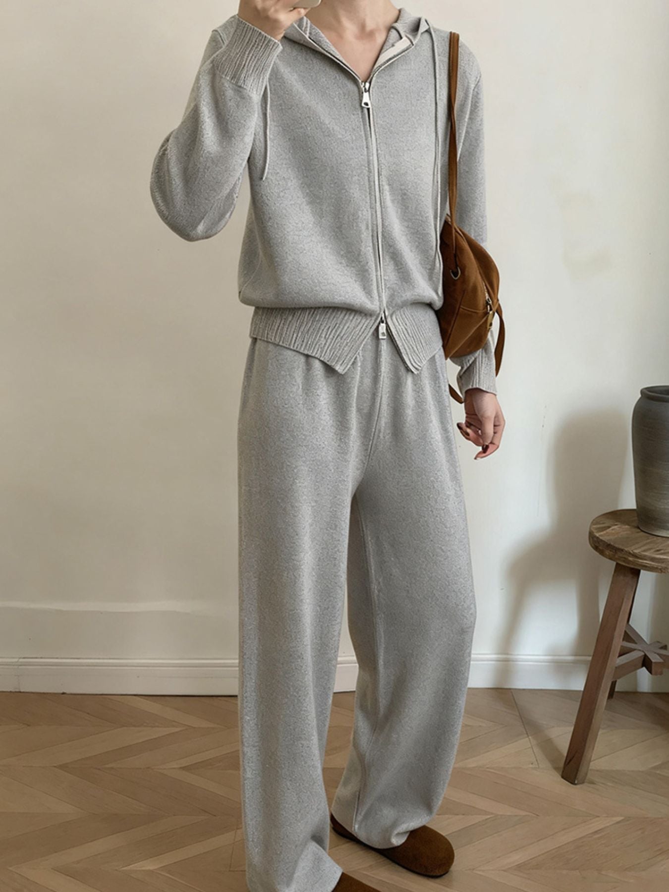 42eb4a21-4eb4-444b-b1eb-efd14f27d96c-Max.jpg Zip Up Cardigan and Drawstring Wide Leg Pants Knit Set - Image 6