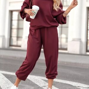 Casual Hoodie and Cropped Pants Set