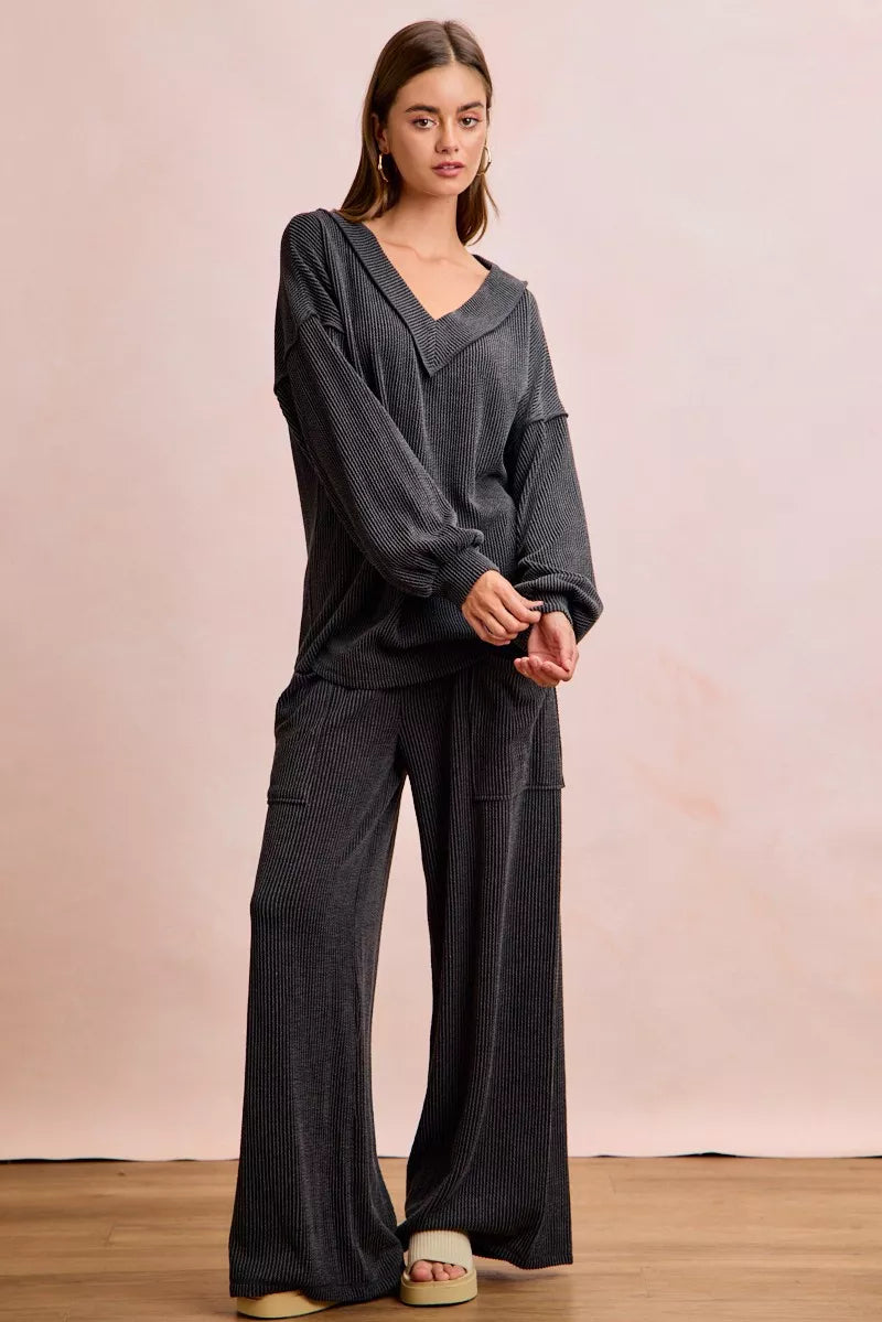 5c61aa149ba242ca981d6bb236c6ff3d-Max-Origin.jpg BiBi Two Tone Cord Rib Contrast Stitching V-Neck Top and Pants Set - Image 3