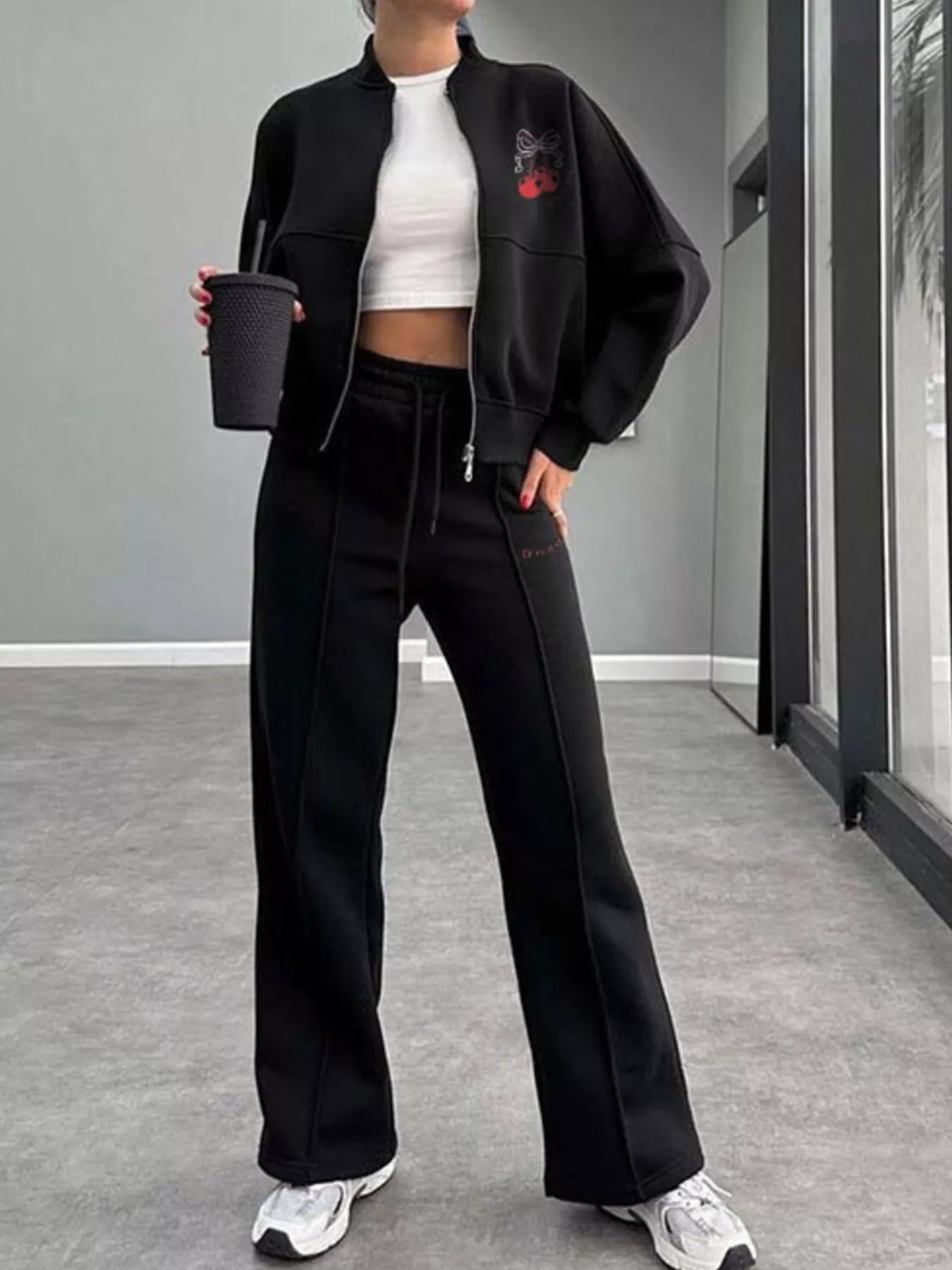 9629b8bd-0bcc-4c79-b81a-a6bf0296776d-Max-Origin.jpg Zip Up Dropped Shoulder Outerwear and Pants Set - Image 3