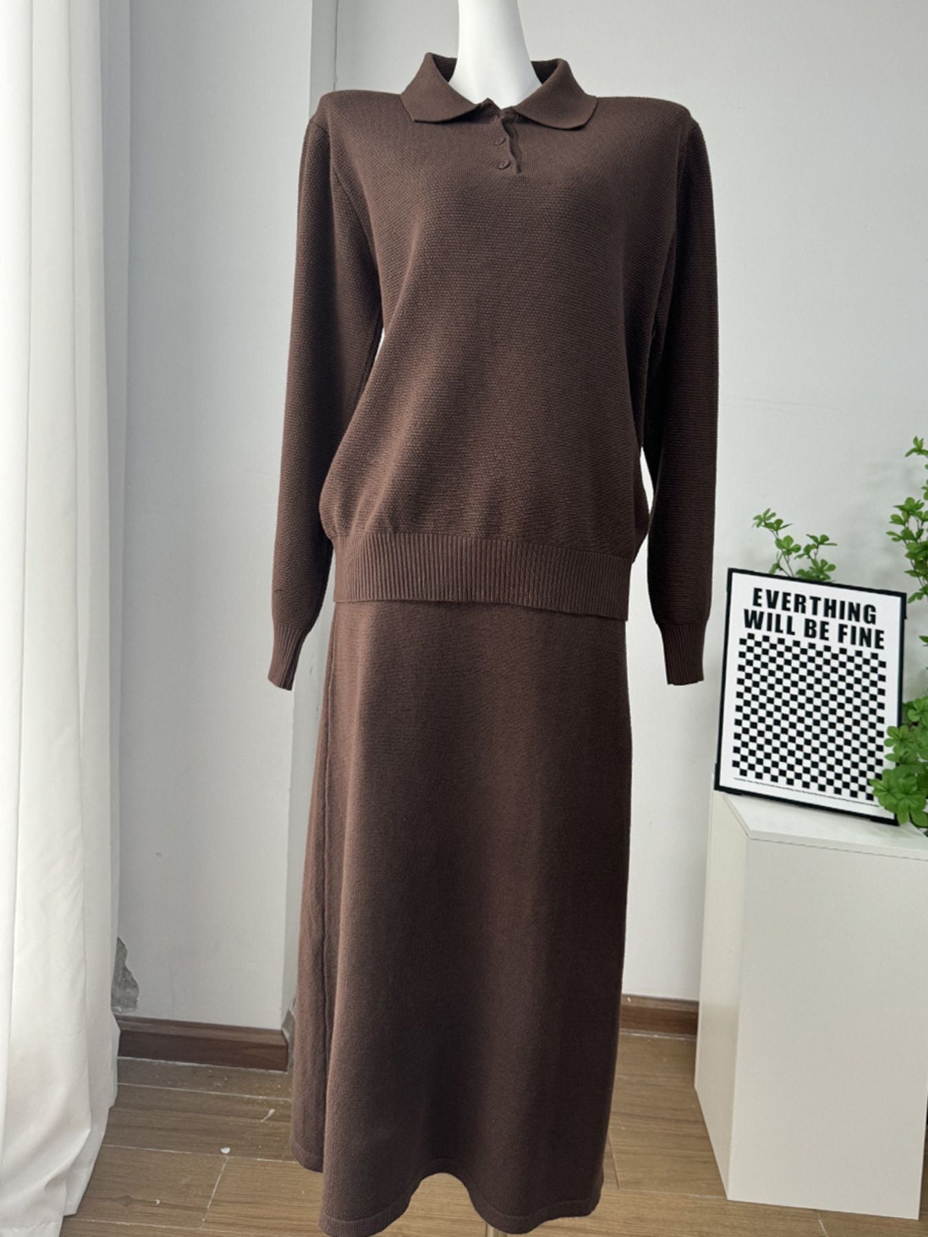 acf840df-6868-4344-ab70-5df0b2f1fbe7-Max.jpg Polo Collar Top and Pants or Skirt Knit Set - Image 20