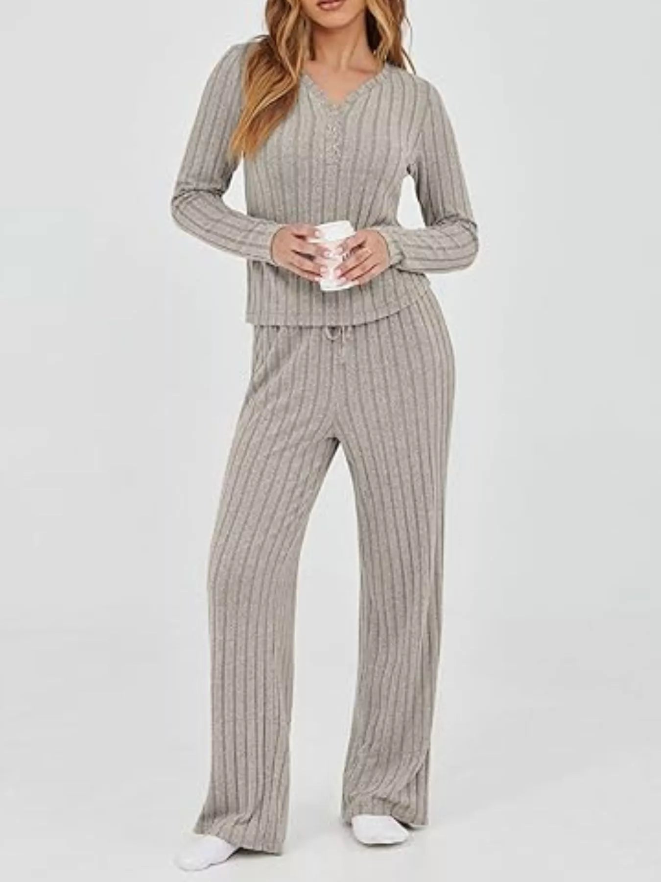 b25436b1-466f-49cc-a912-6cc11d5da116-Max-Origin.jpg Ribbed Knit Long Sleeve Top and Pants Set - Image 3