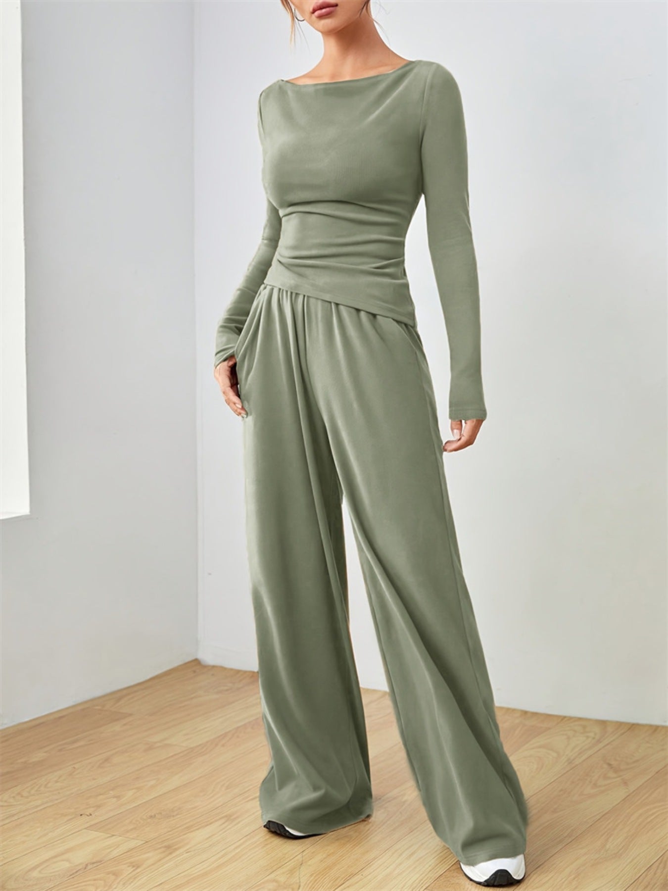 d16d4f44-f9bd-4968-b8b5-bcb247f75c02-Max.jpg Casual Long Sleeve Top & Wide Leg Pants Set - Image 3