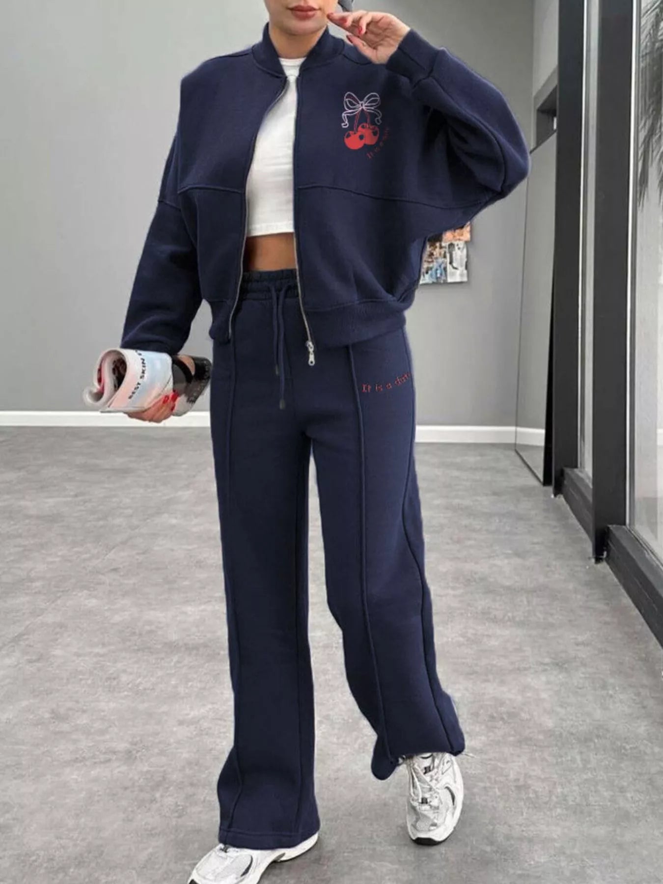 d7d17d80-a8c2-410c-8a10-bf327b282ed1-Max-Origin.jpg Zip Up Dropped Shoulder Outerwear and Pants Set - Image 12
